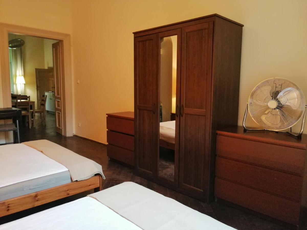 Prestige Location Apartments Pijarska Street Krakow Dış mekan fotoğraf