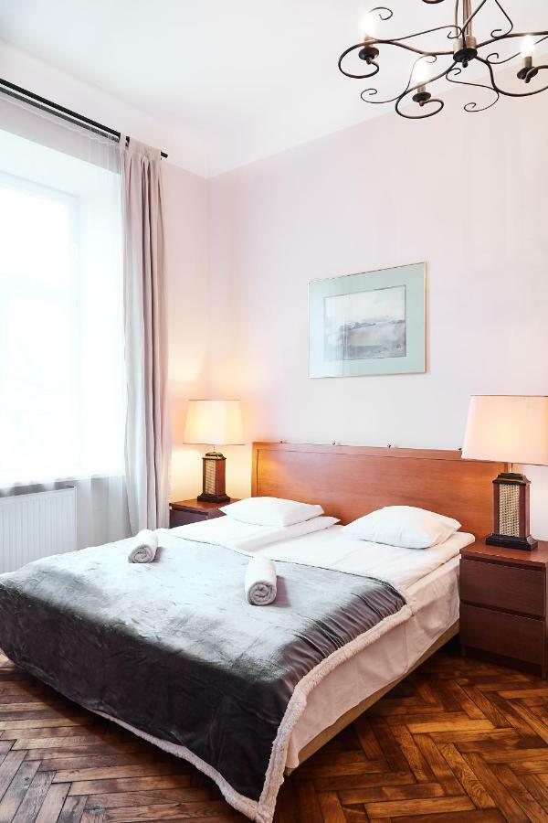 Prestige Location Apartments Pijarska Street Krakow Dış mekan fotoğraf